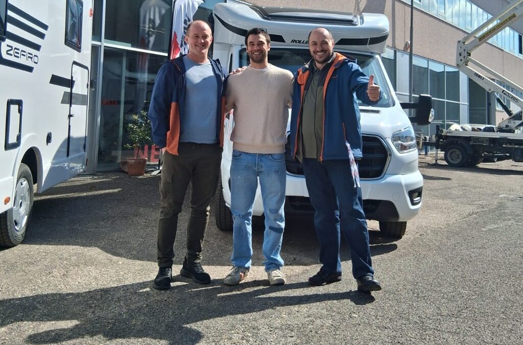 Consegna ROLLER TEAM ZEFIRO 287 TL – MICLEA & POPOVIC